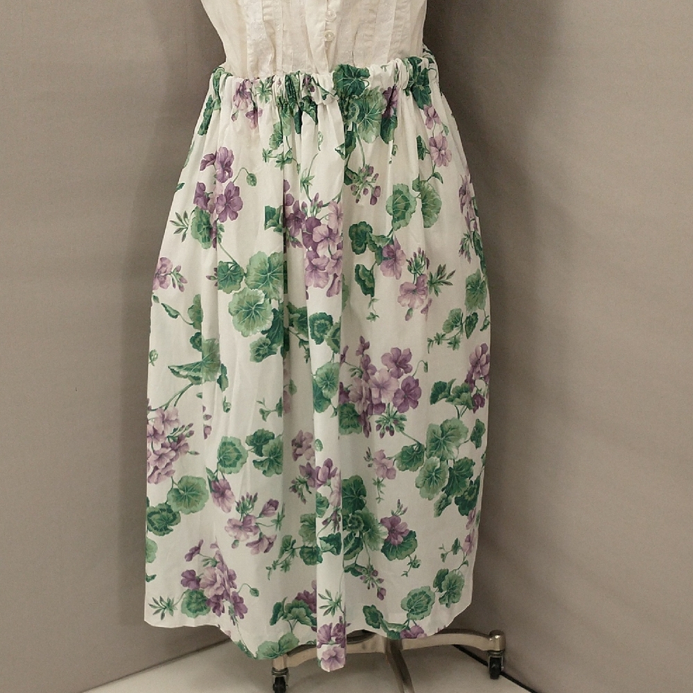 Custom Cotton Floral Skirt Pockets Purple & Green on White 35" Long Lightweight